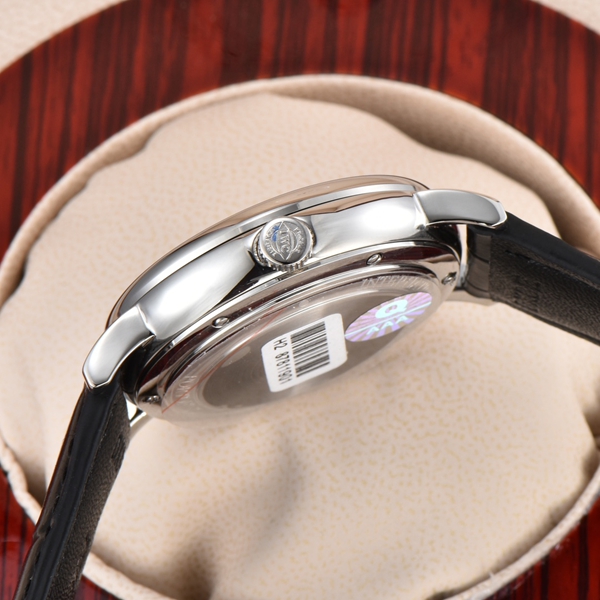 アイ・ダブリュー・シー素材ディテール